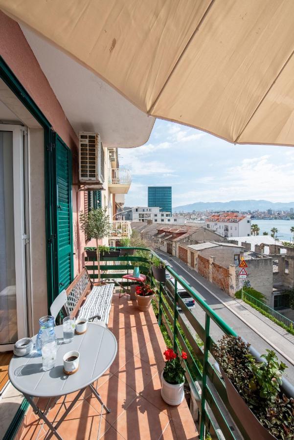 Airy Seafront 1920S Apartment Split Eksteriør billede