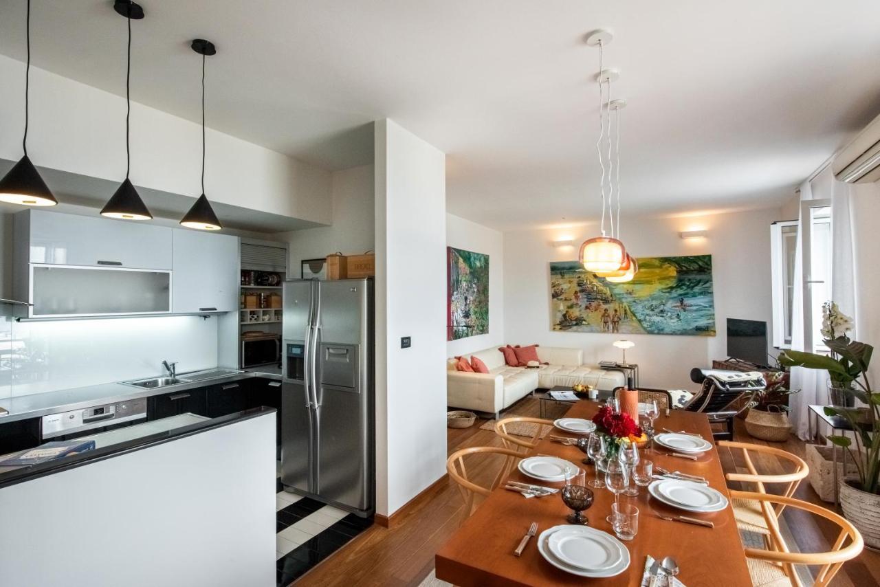 Airy Seafront 1920S Apartment Split Eksteriør billede